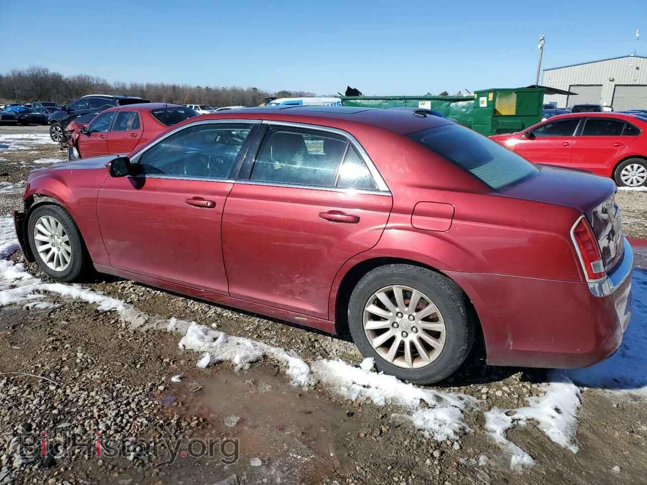 2013 CHRYSLER 300 - VIN: 2C3CCAAG5DH644590 - Фото 2