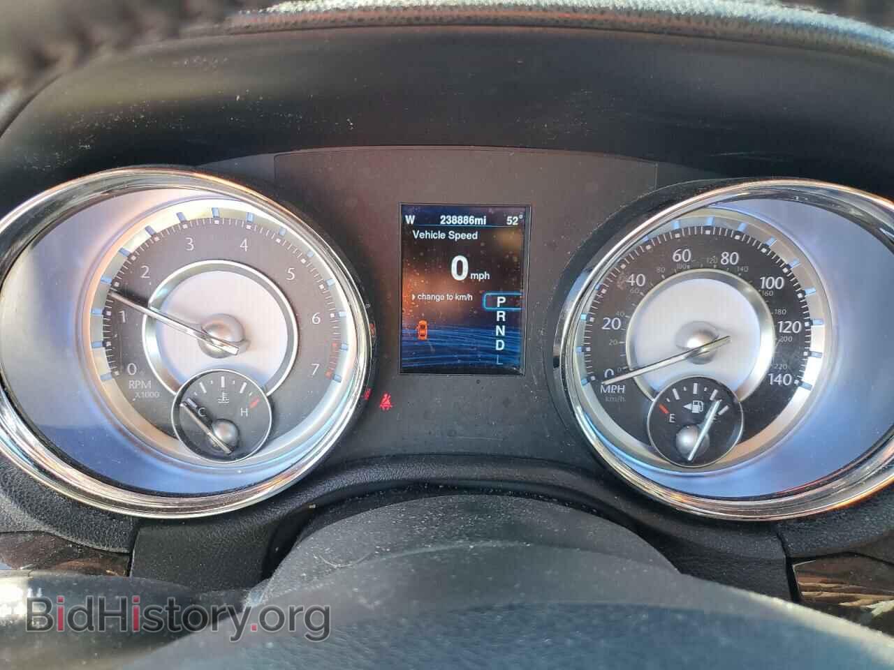 2013 CHRYSLER 300 - VIN: 2C3CCAAG5DH644590 - Фото 9