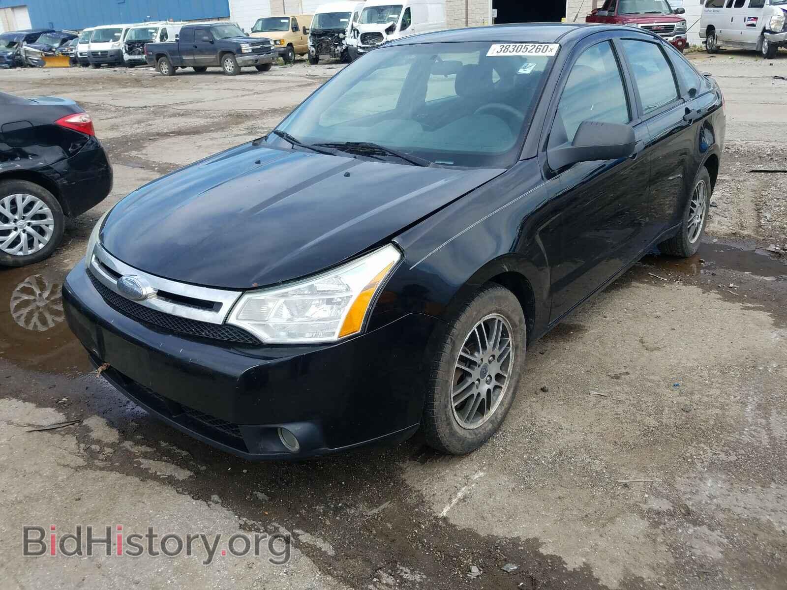 2010 FORD FOCUS - VIN: 1FAHP3FN6AW129030 - Фото 2