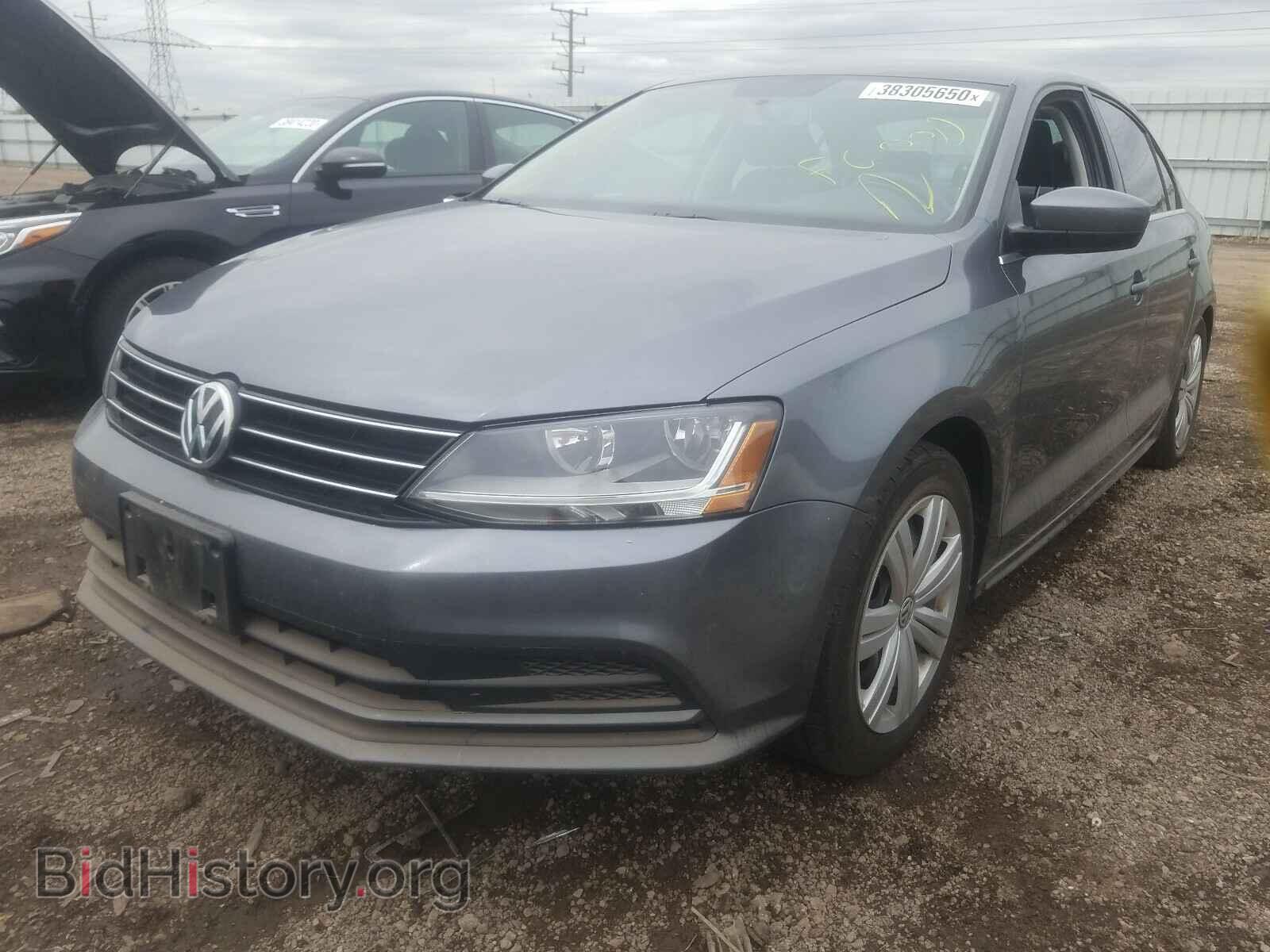 2017 VOLKSWAGEN JETTA - VIN: 3VW2B7AJ4HM253203 - Фото 2