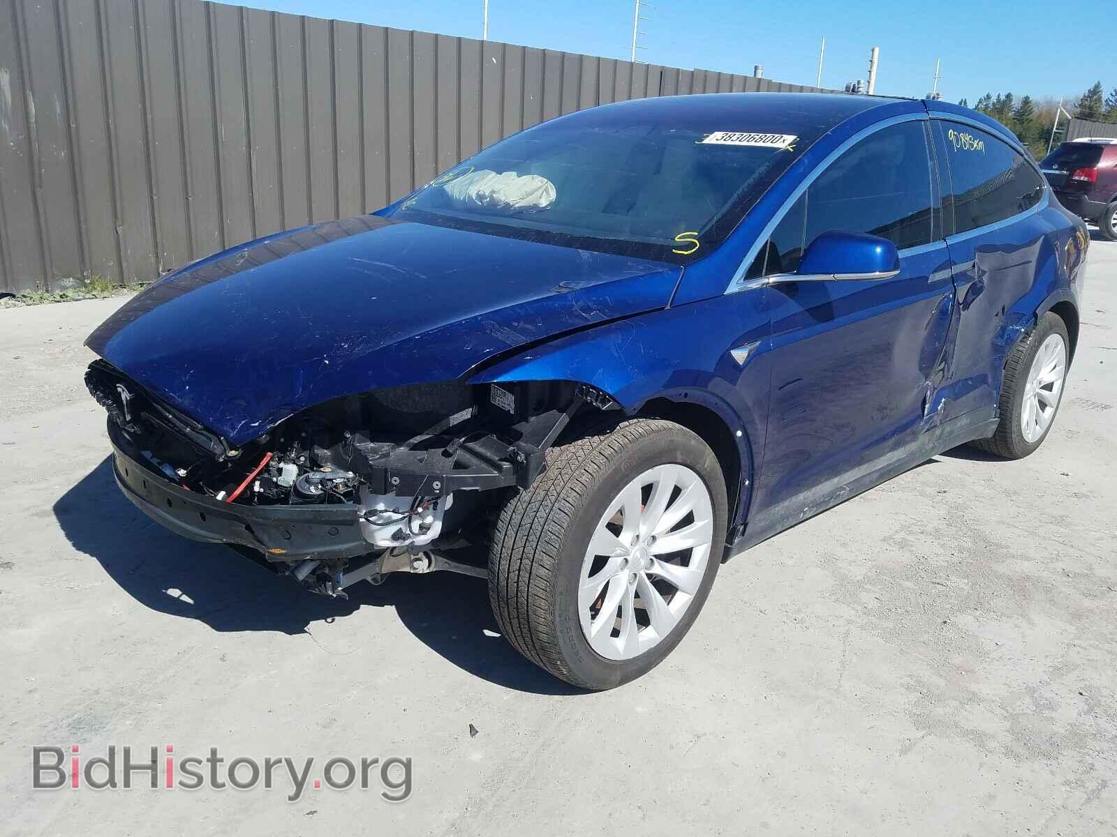 2017 TESLA MODEL X - VIN: 5YJXCBE20HF060692 - Photo 2