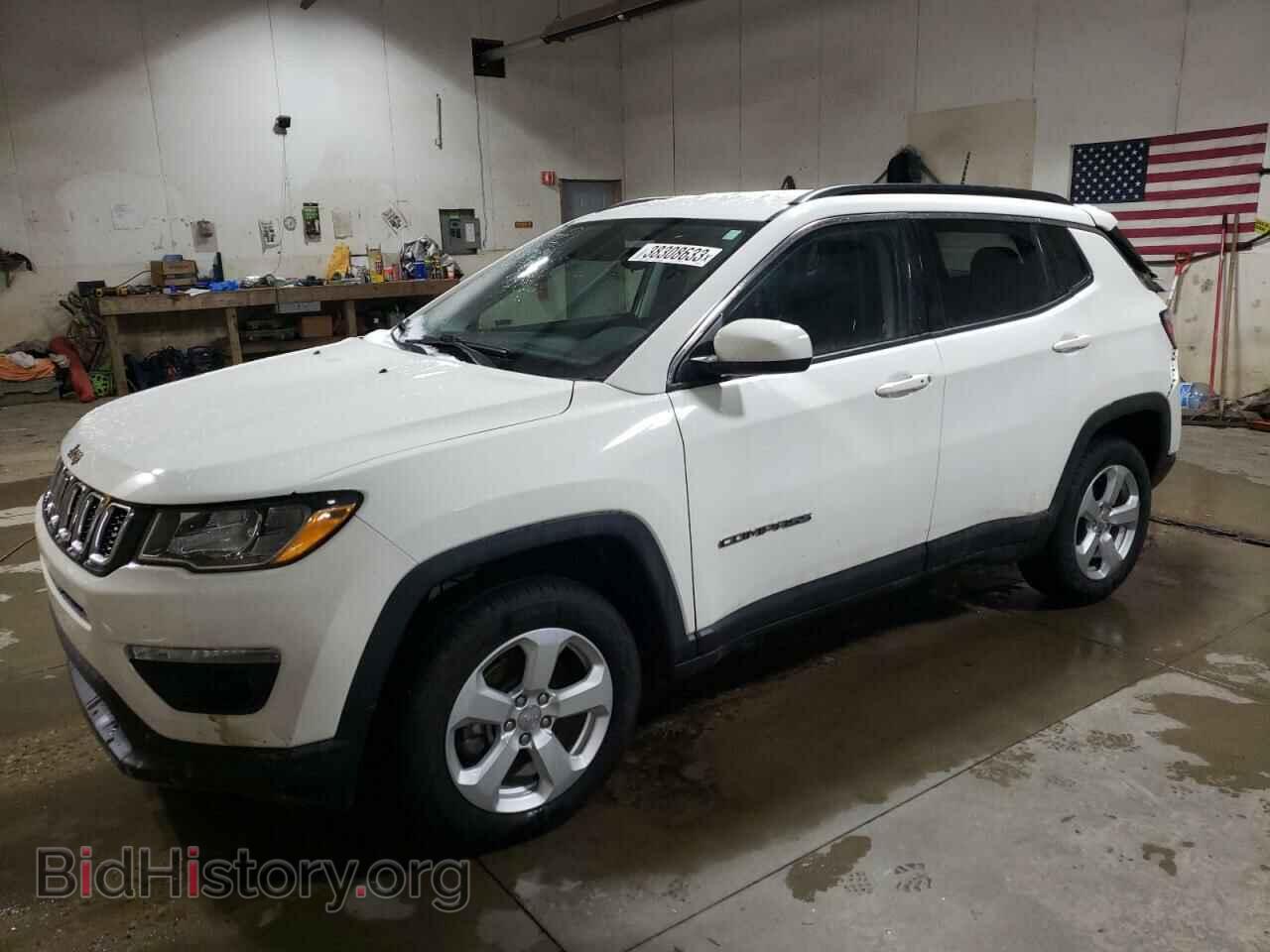 Фотография 3C4NJDBB2JT232421 - JEEP COMPASS 2018