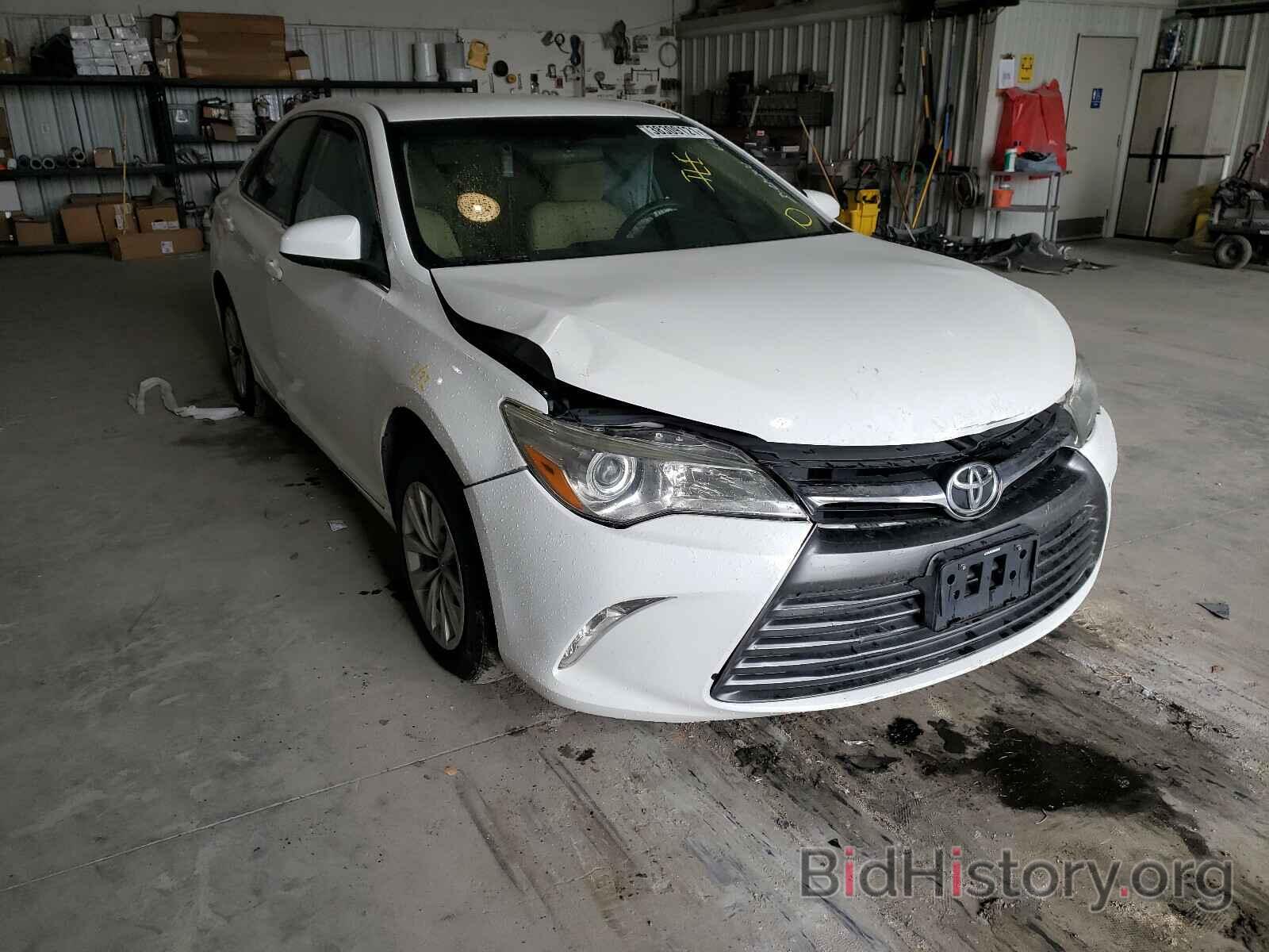 Photo 4T4BF1FK3FR476607 - TOYOTA CAMRY 2015