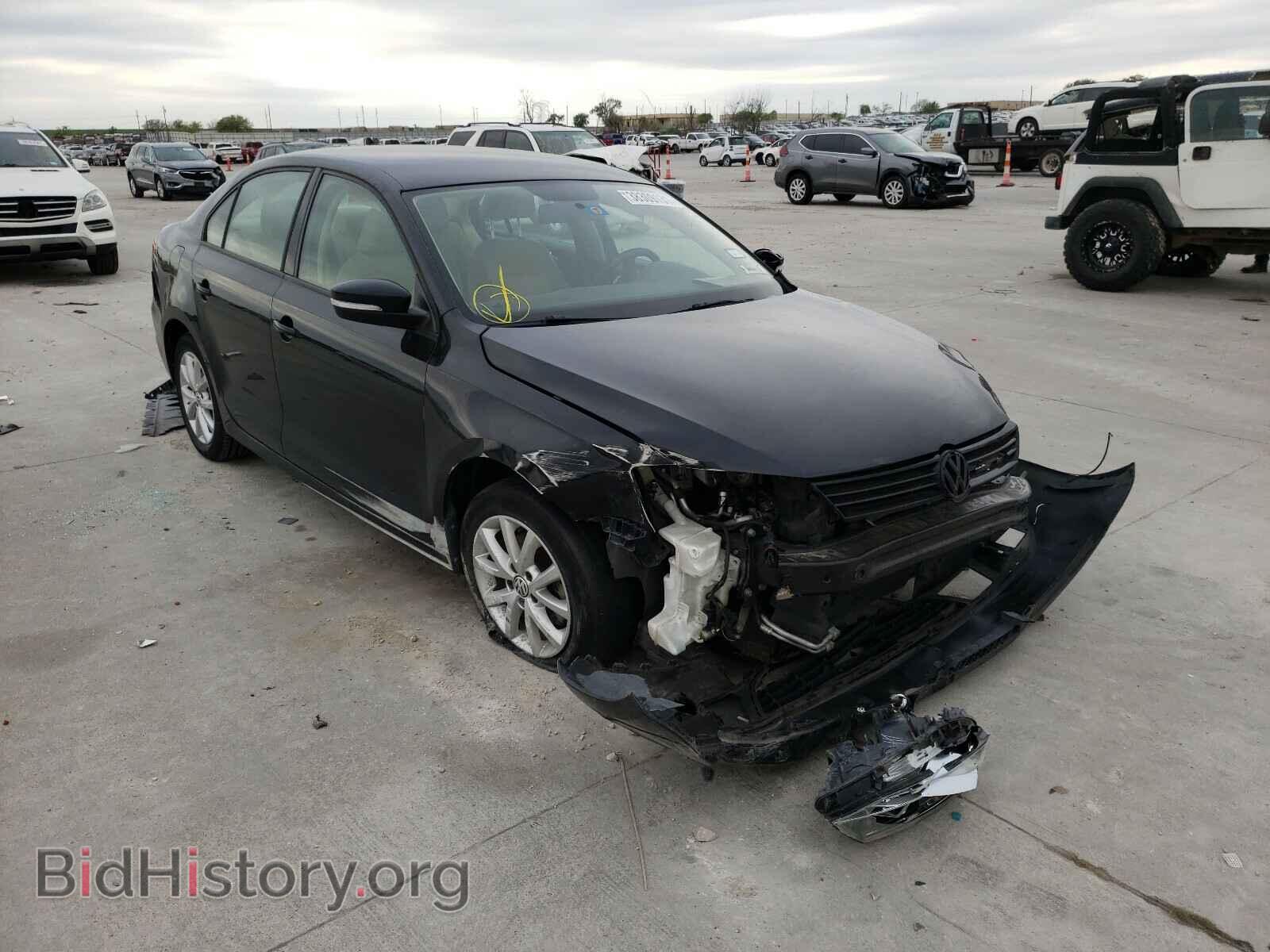 Фотография 3VWBX7AJ3CM031102 - VOLKSWAGEN JETTA 2012