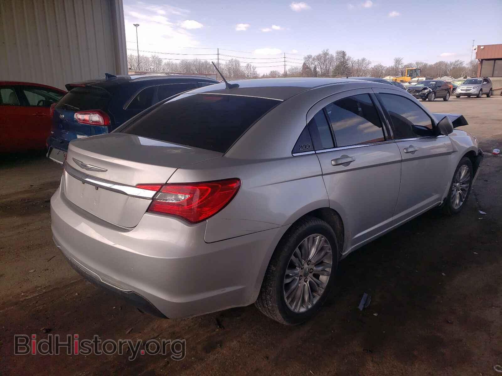 2012 CHRYSLER 200 - VIN: 1C3CCBAB6CN104892 - Фото 4