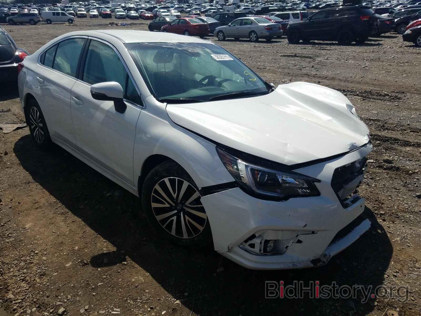 Photo 4S3BNAF64J3046037 - SUBARU LEGACY 2018