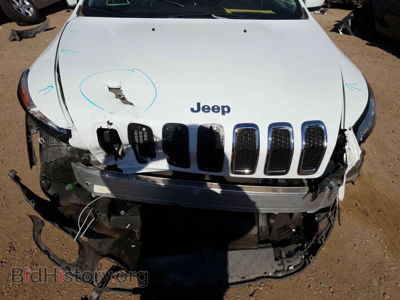 2016 JEEP CHEROKEE - VIN: 1C4PJLCB0GW190822 - Photo 9