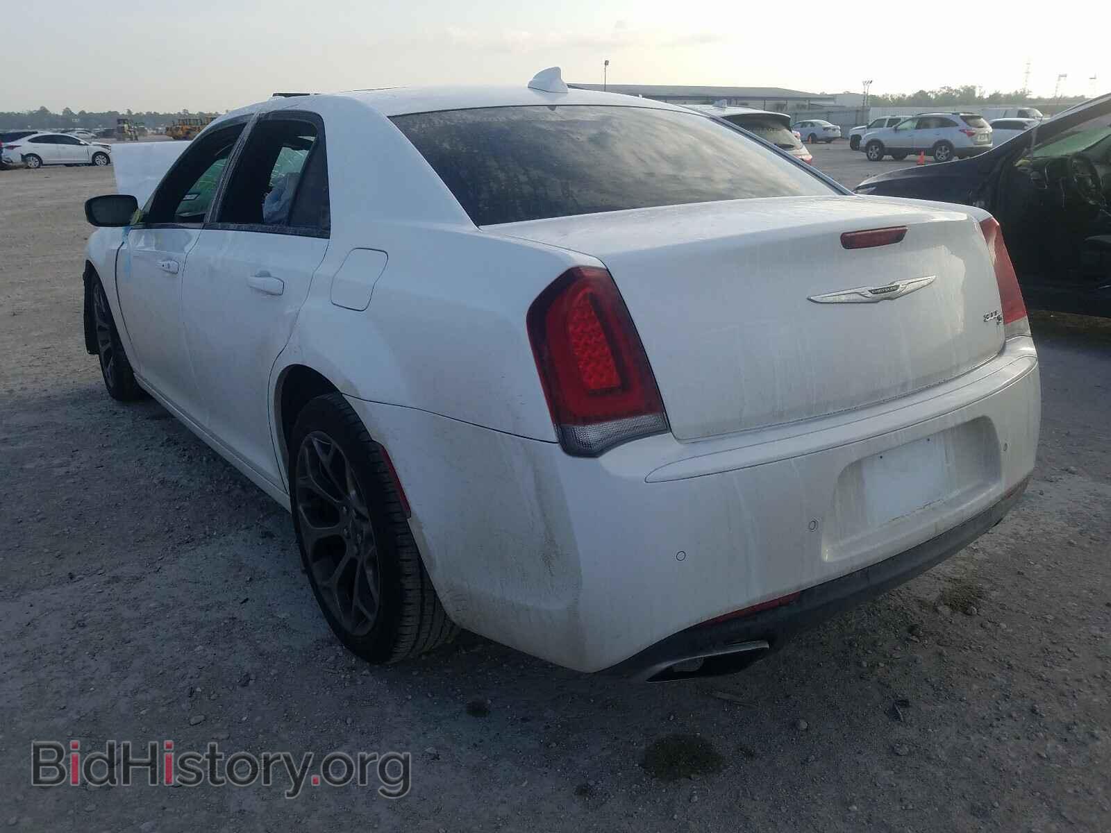 2018 CHRYSLER 300 - VIN: 2C3CCABG5JH264191 - Фото 3