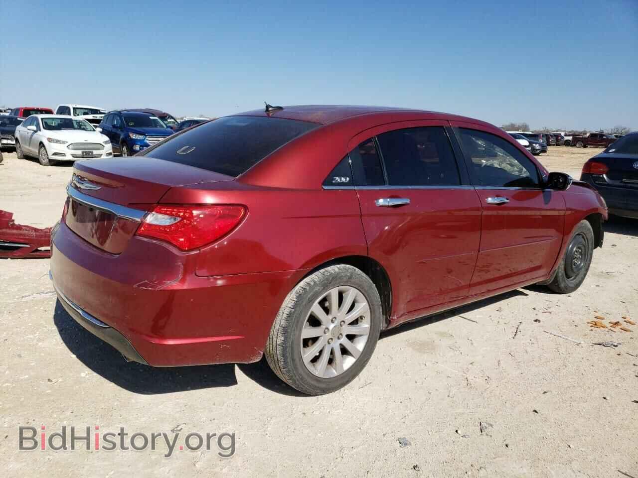 2013 CHRYSLER 200 - VIN: 1C3CCBCG3DN607676 - Фото 3