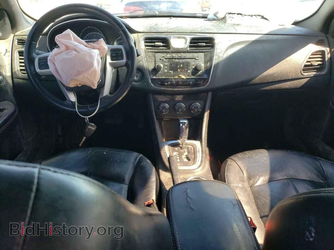 2013 CHRYSLER 200 - VIN: 1C3CCBCG3DN607676 - Фото 8