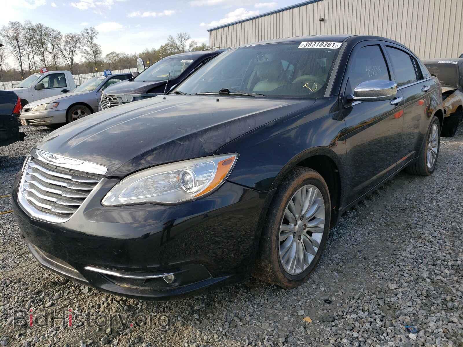 2011 CHRYSLER 200 - VIN: 1C3BC2FB6BN571328 - Фото 2