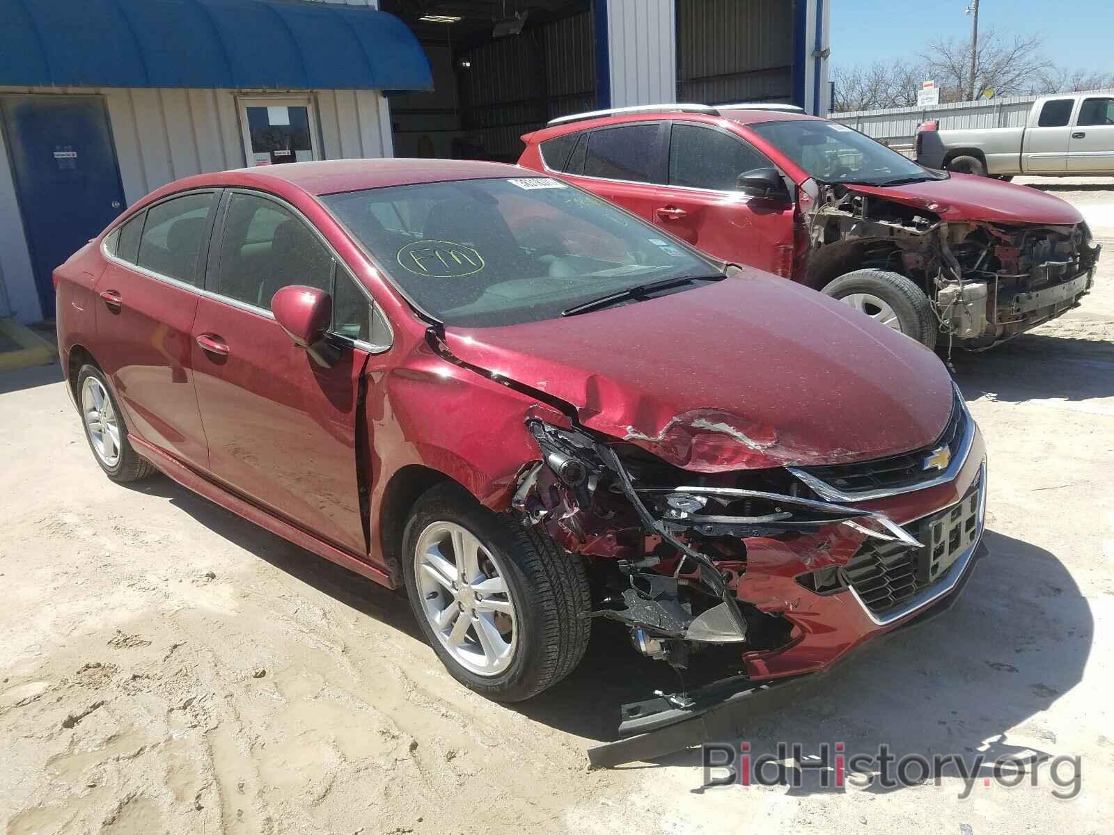 Photo 1G1BE5SM0J7181156 - CHEVROLET CRUZE 2018