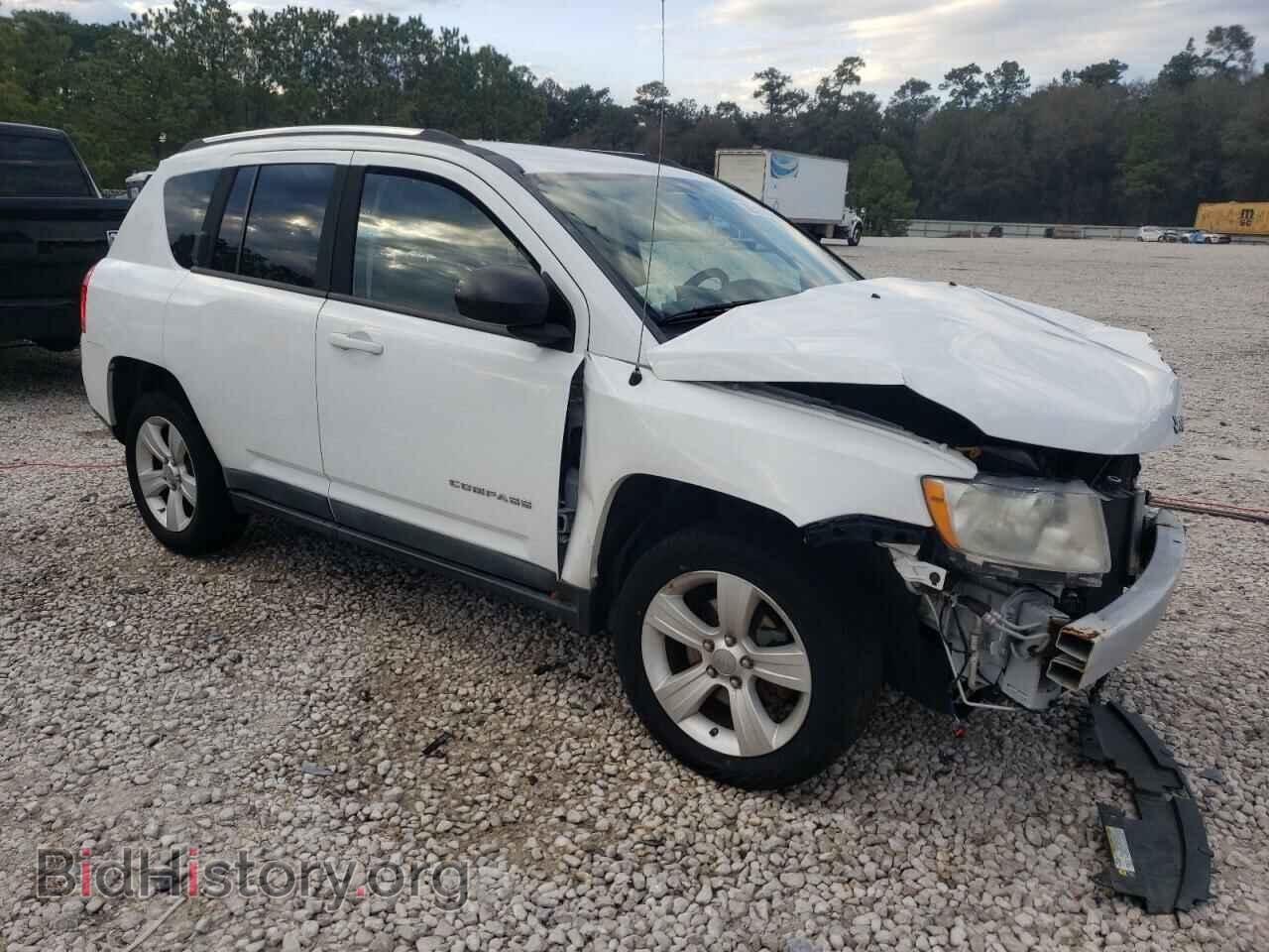 2011 JEEP COMPASS - VIN: 1J4NT1FA3BD230690 - Photo 4