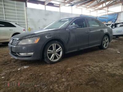2012 Volkswagen PASSAT SE, черный — VIN 1VWBM7A37CC093601, Copart
