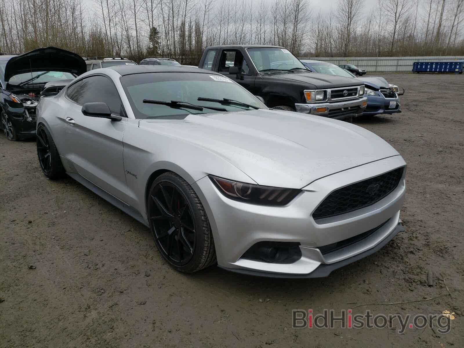 Photo 1FA6P8AM2F5345893 - FORD MUSTANG 2015