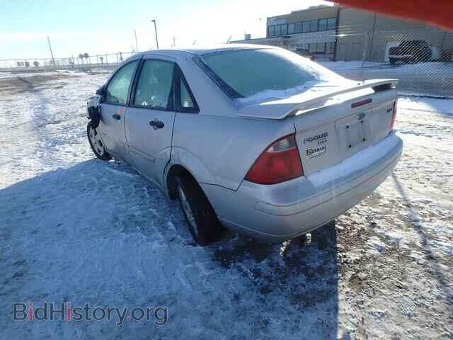 2005 FORD FOCUS - VIN: 1FAFP34N25W123743 - Фото 3