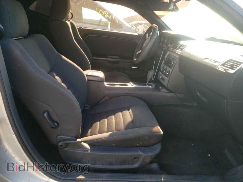 2010 Dodge CHALLENGER (VIN 2B3CJ4DV4AH212468) — photo 5 of 10