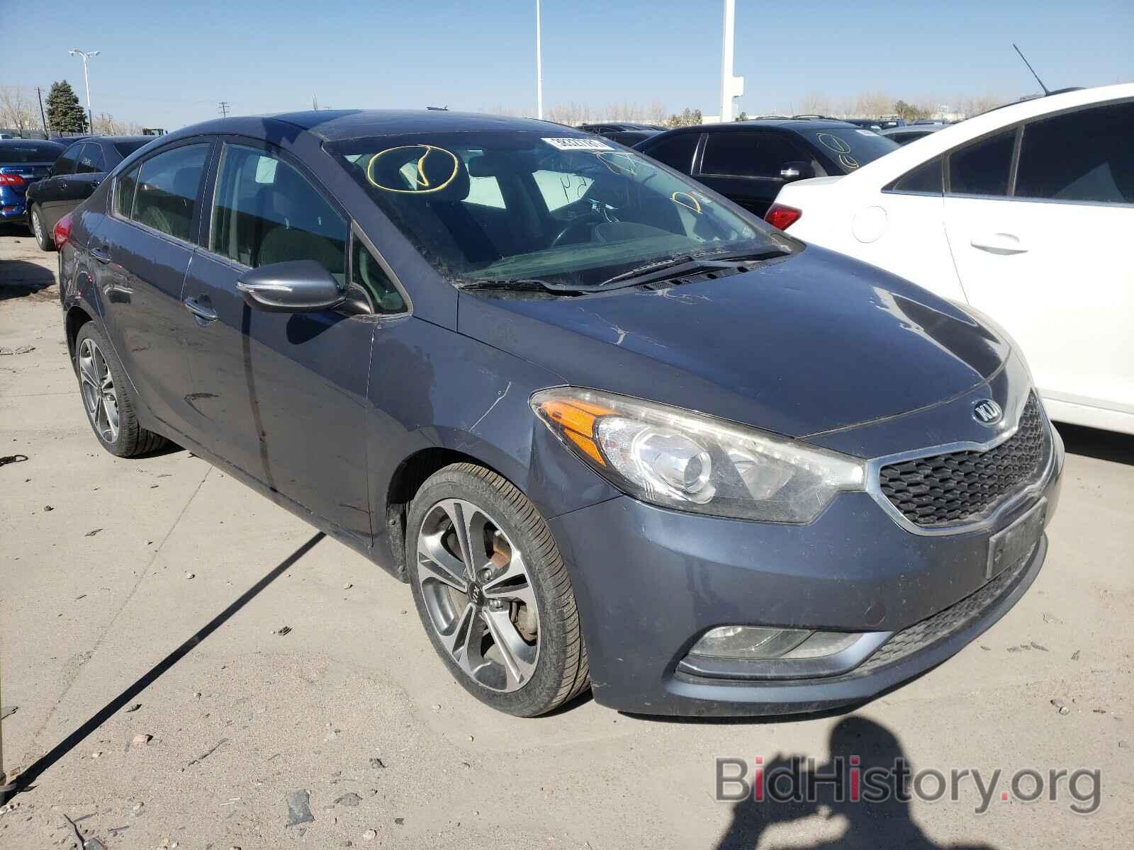 Фотография KNAFX4A8XF5300090 - KIA FORTE 2015