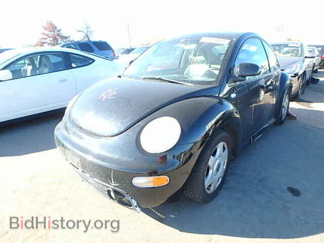 2000 VOLKSWAGEN BEETLE - VIN: 3VWCC21C8YM472140 - Фото 2