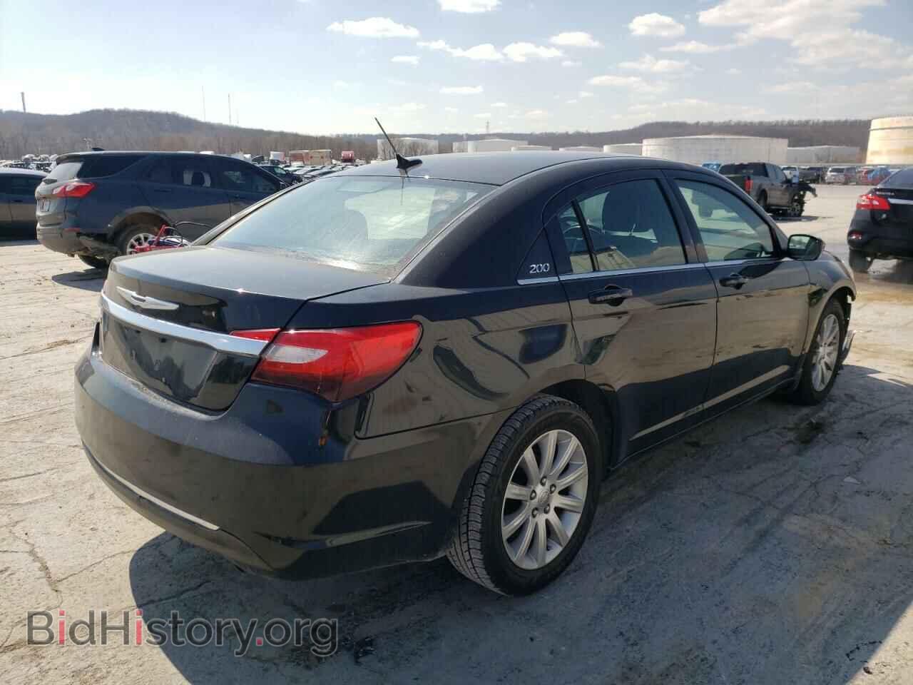 2013 CHRYSLER 200 - VIN: 1C3CCBBG9DN569470 - Фото 4