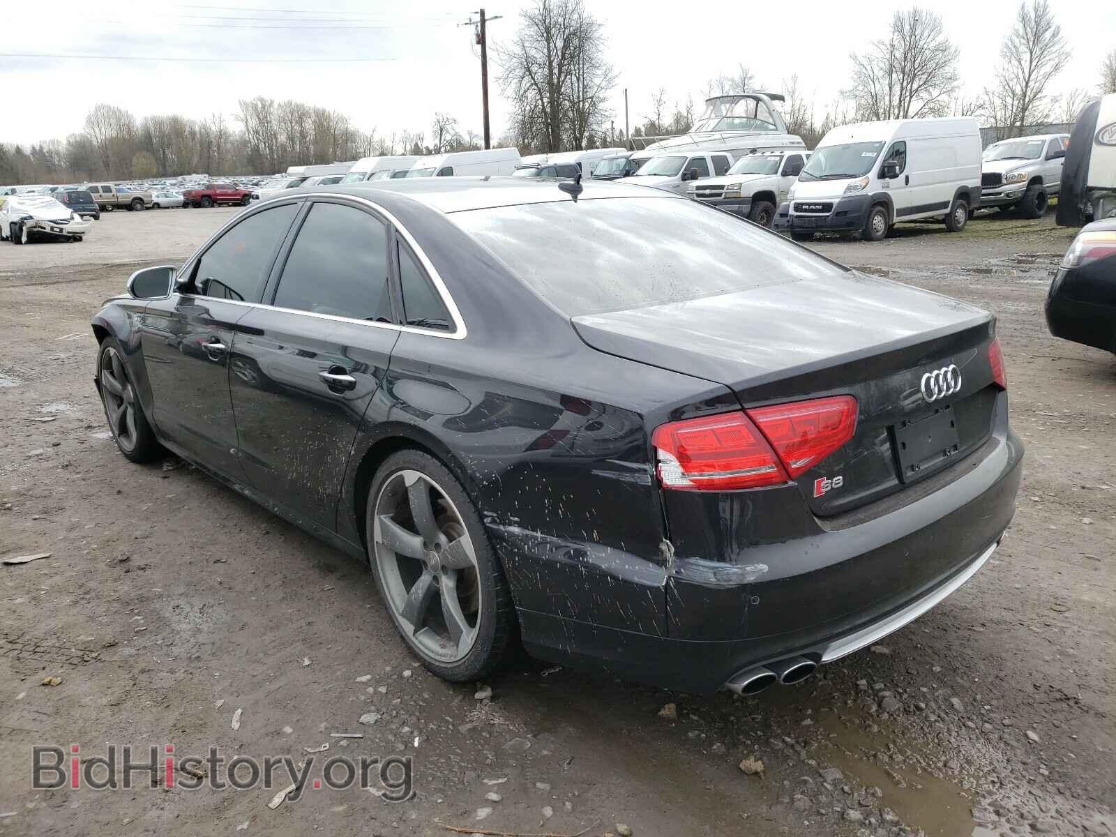 2013 AUDI S8 - VIN: WAUD2AFD6DN009920 - Фото 3