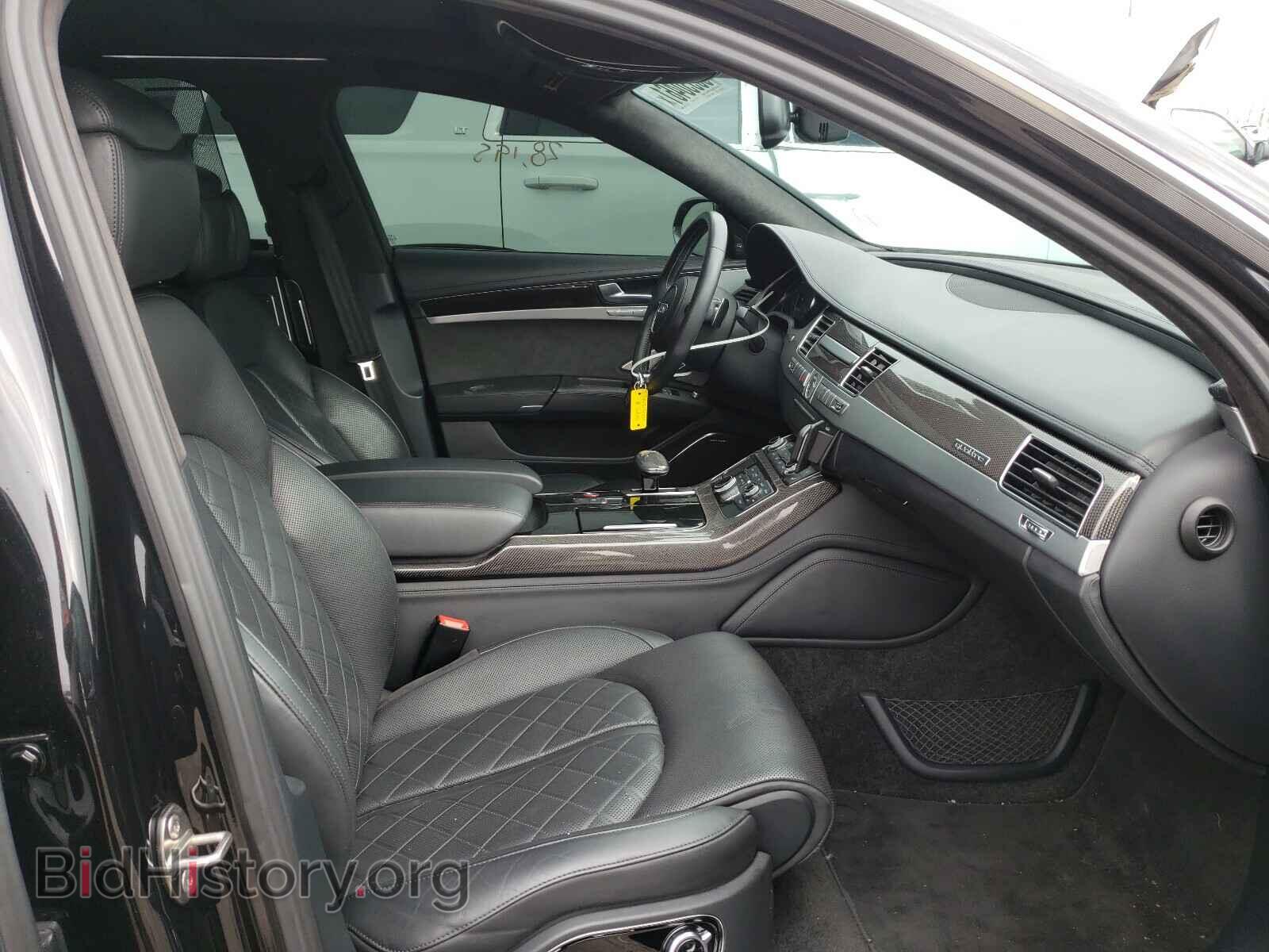 2013 AUDI S8 - VIN: WAUD2AFD6DN009920 - Фото 5
