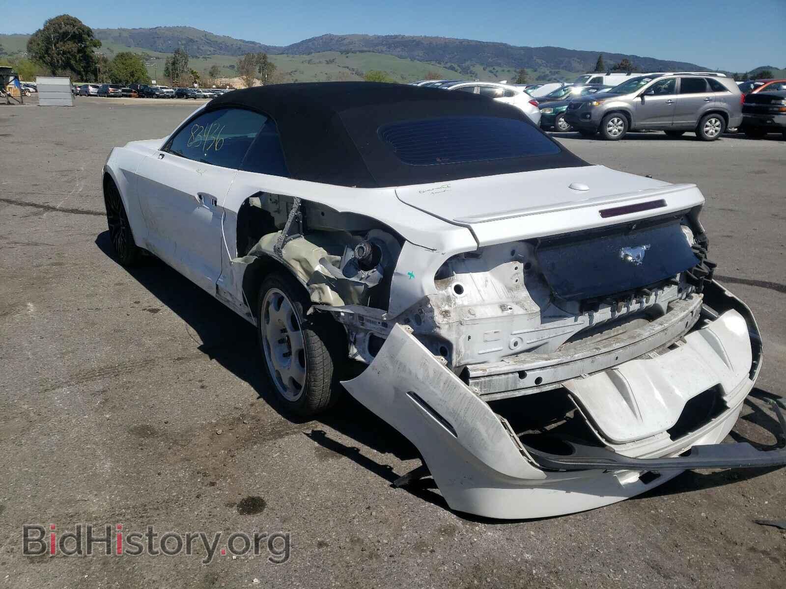 2016 FORD MUSTANG - VIN: 1FATP8UH7G5295561 - Фото 3