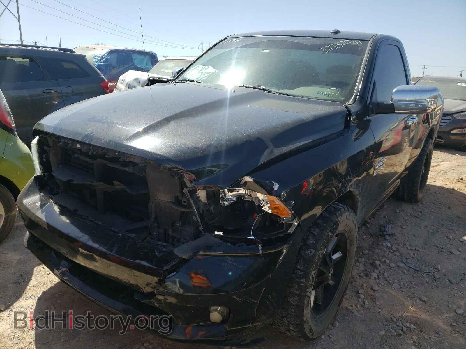 2014 RAM 1500 - VIN: 3C6JR6AG1EG303761 - Фото 2