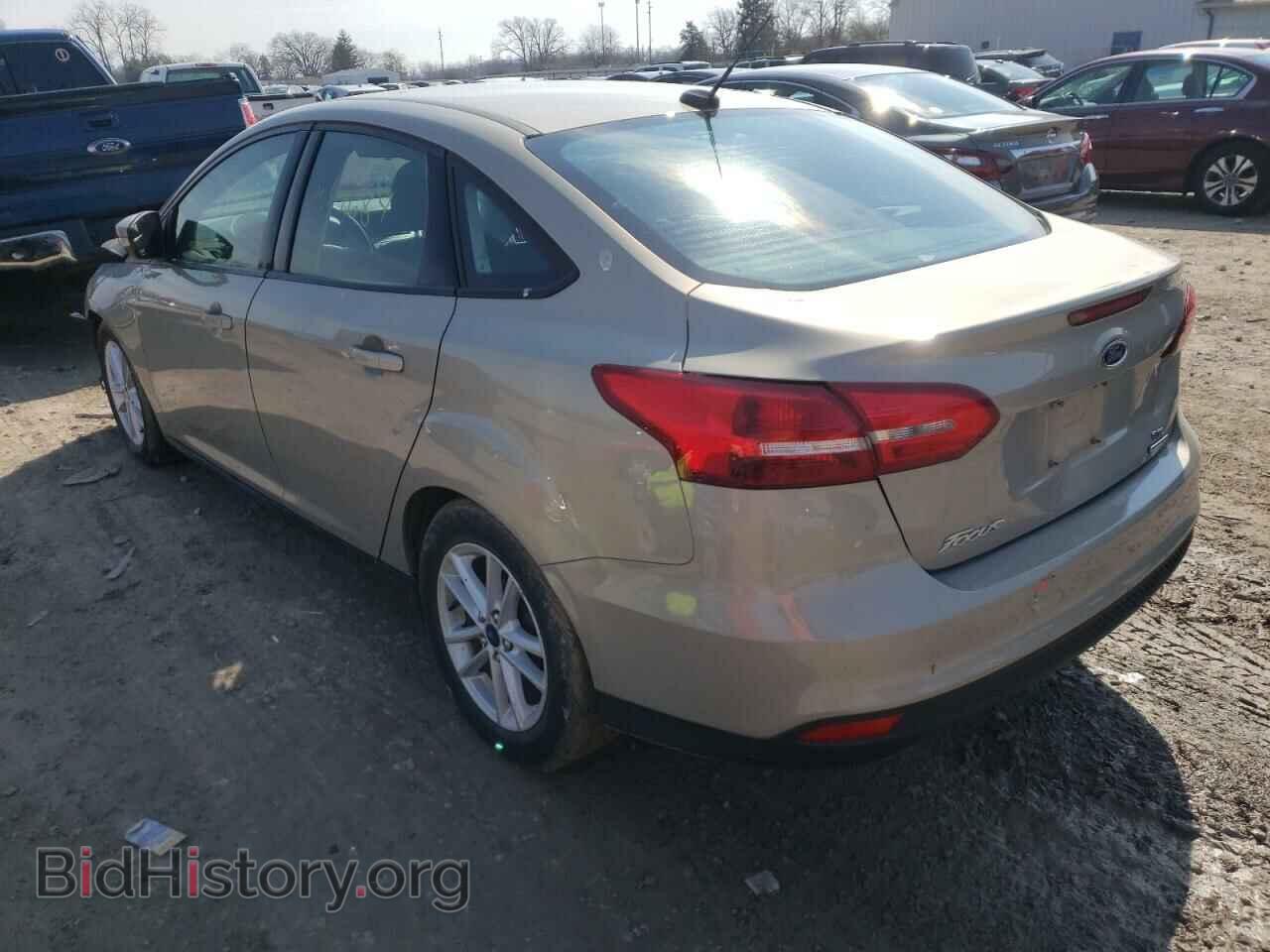 2016 FORD FOCUS - VIN: 1FADP3F2XGL390630 - Фото 3