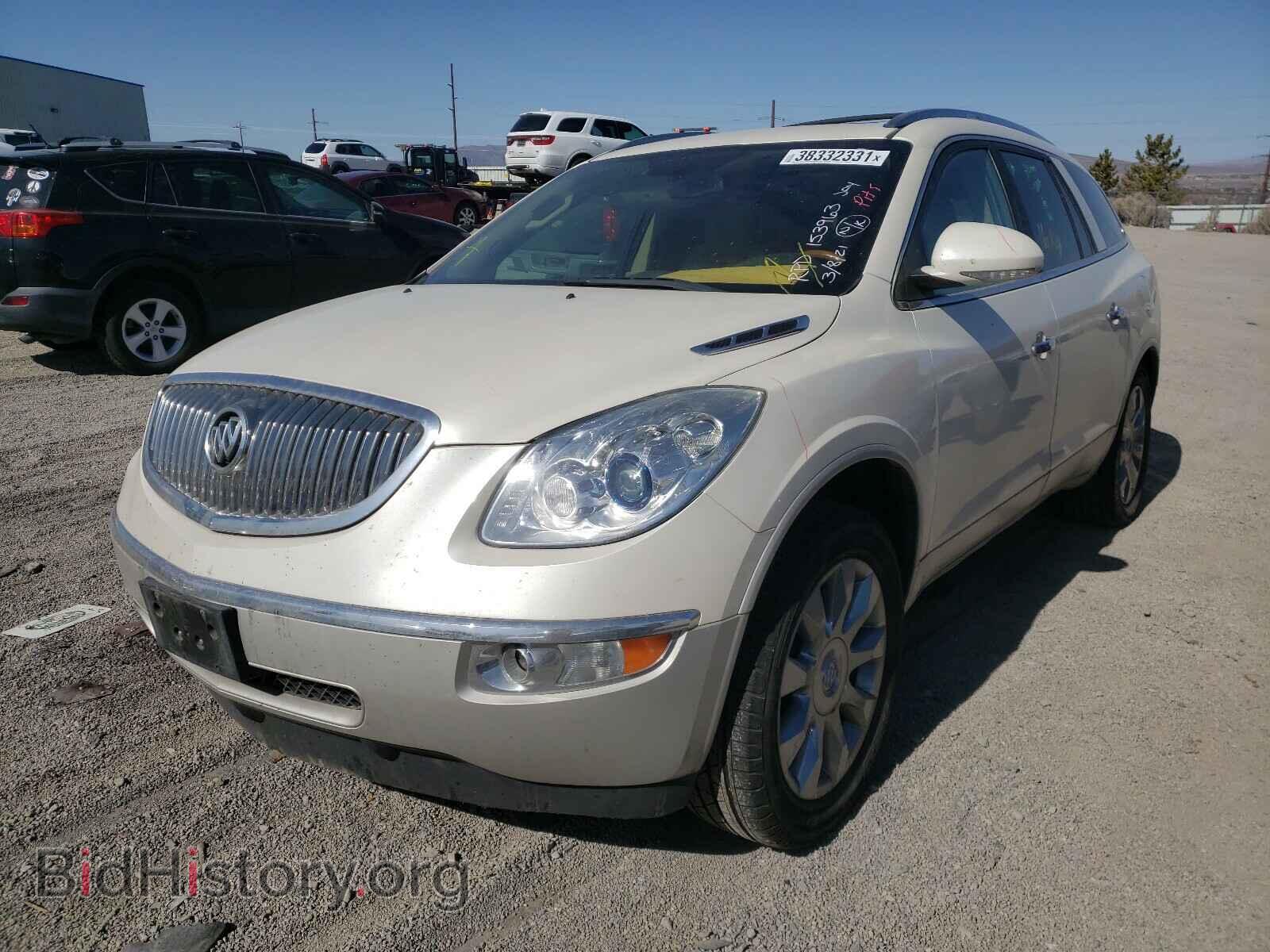 2011 BUICK ENCLAVE - VIN: 5GAKVCED3BJ256316 - Photo 2