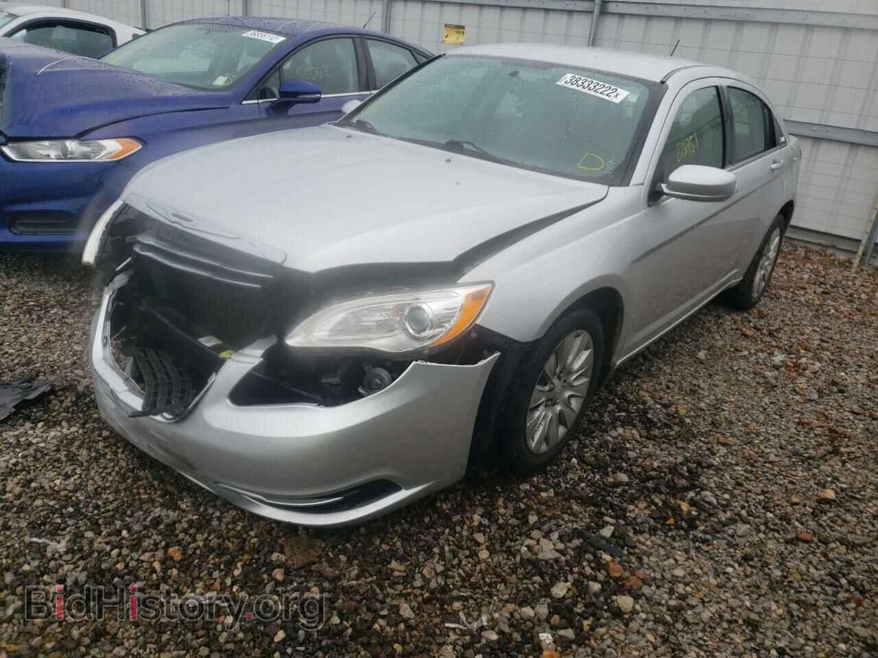 2012 CHRYSLER 200 - VIN: 1C3CCBAB6CN210954 - Фото 2