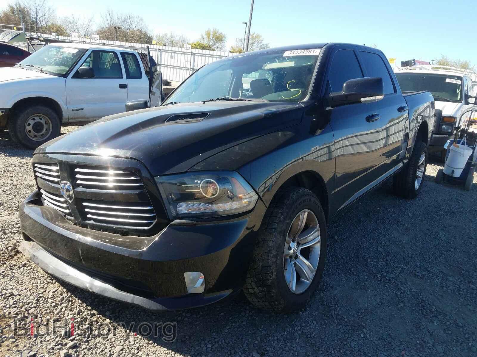 2015 RAM 1500 - VIN: 1C6RR6MT3FS567599 - Фото 2