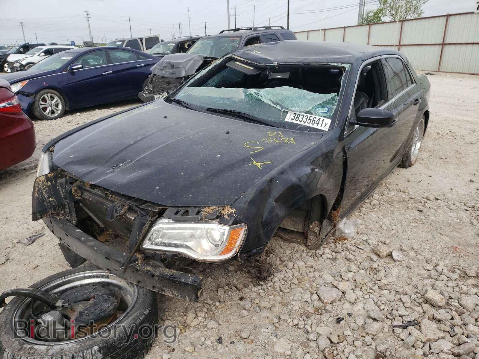 2013 CHRYSLER 300 - VIN: 2C3CCAAG7DH556589 - Фото 2