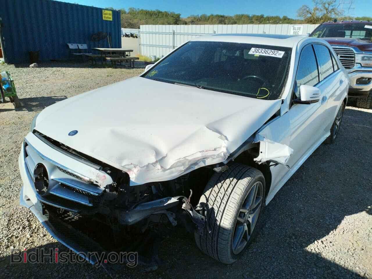 2014 MERCEDES-BENZ E-CLASS - VIN: WDDHF5KB8EA799997 - Фото 2