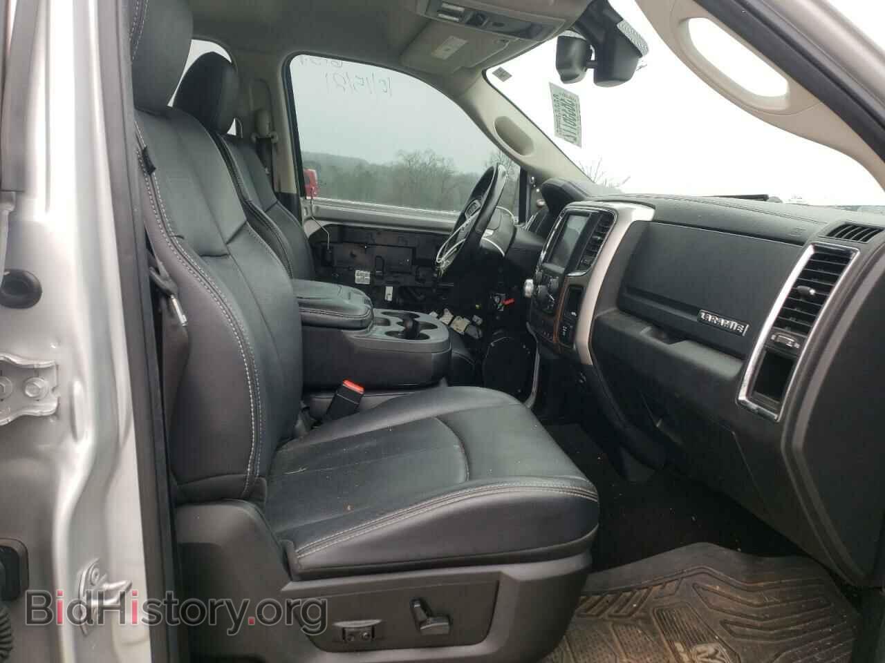 2018 RAM 1500 - VIN: 1C6RR7VT1JS123943 - Фото 5
