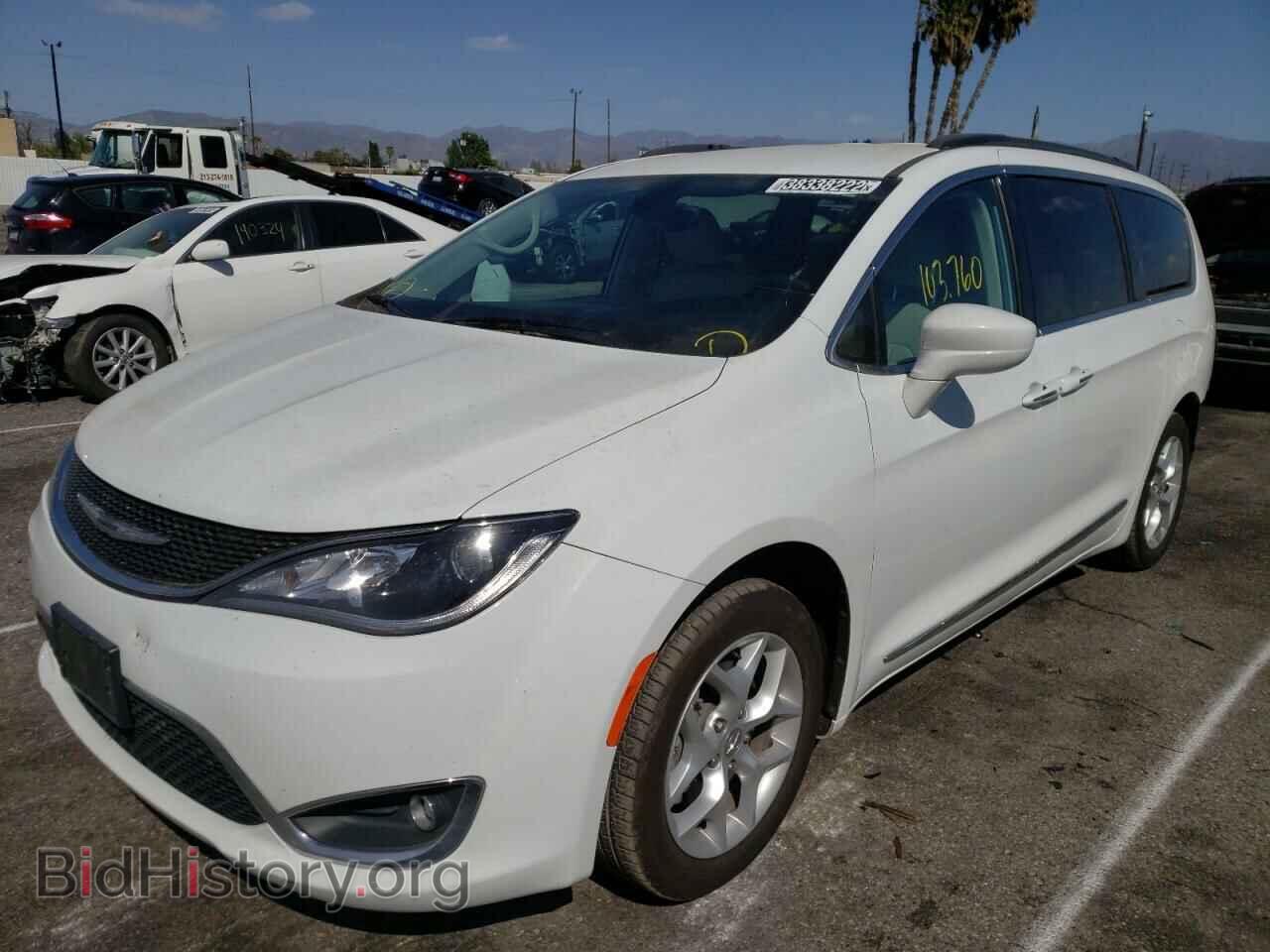 2017 CHRYSLER PACIFICA - VIN: 2C4RC1BG2HR506008 - Фото 2