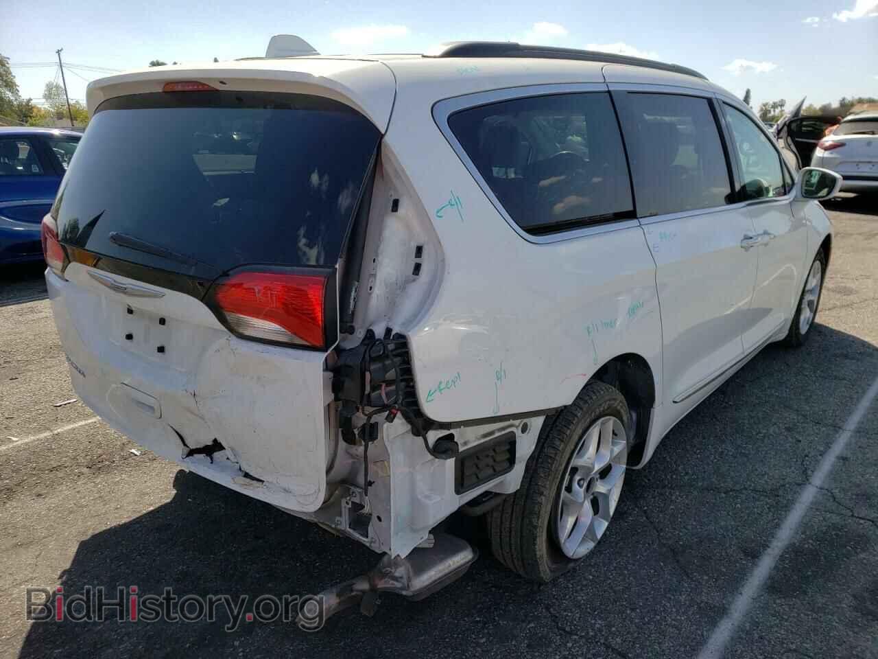 2017 CHRYSLER PACIFICA - VIN: 2C4RC1BG2HR506008 - Фото 4