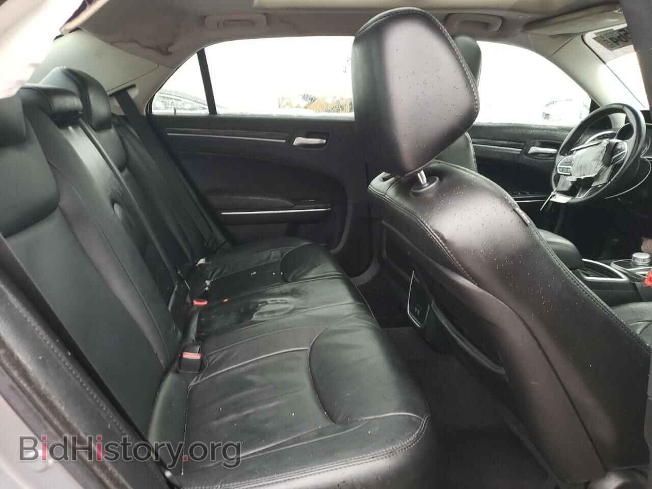 2017 CHRYSLER 300 - VIN: 2C3CCAAG5HH607593 - Фото 10