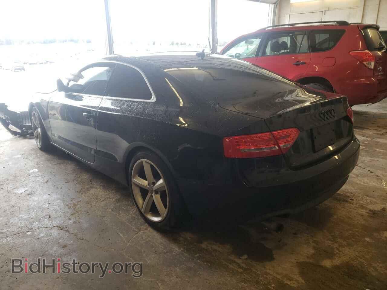 2010 AUDI A5 - VIN: WAURFAFR6AA074100 - Photo 2