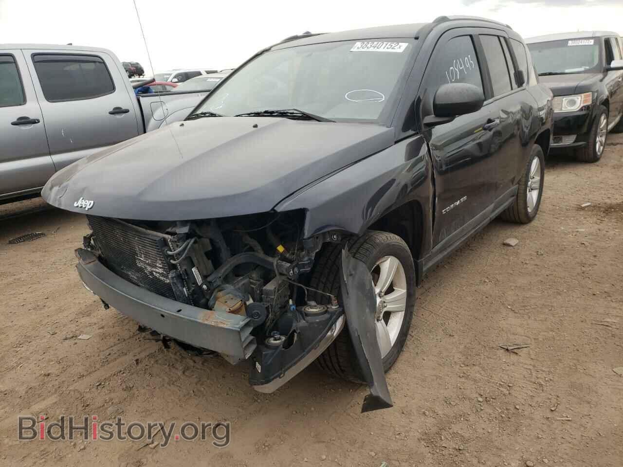 2011 JEEP COMPASS - VIN: 1J4NF1FB8BD164735 - Photo 2