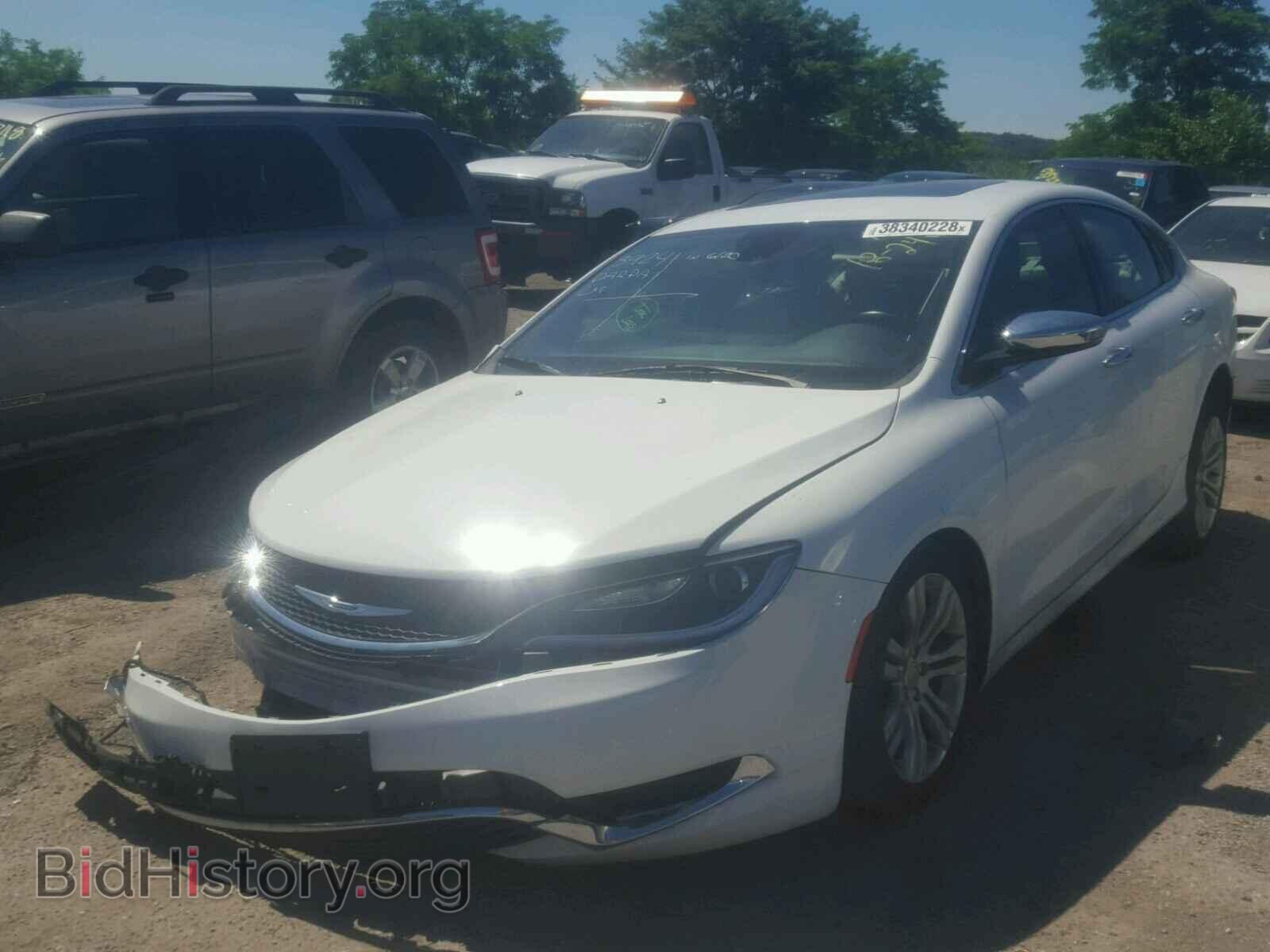 2015 CHRYSLER 200 - VIN: 1C3CCCAB7FN560832 - Photo 2