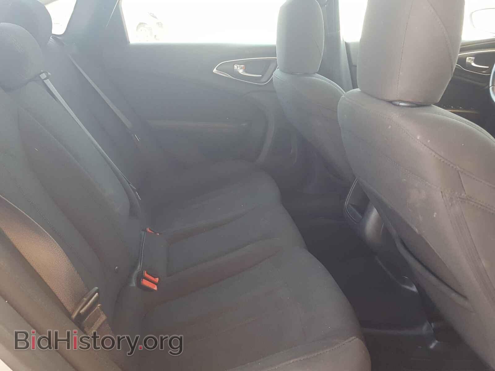 2015 CHRYSLER 200 - VIN: 1C3CCCAB2FN651393 - Фото 6