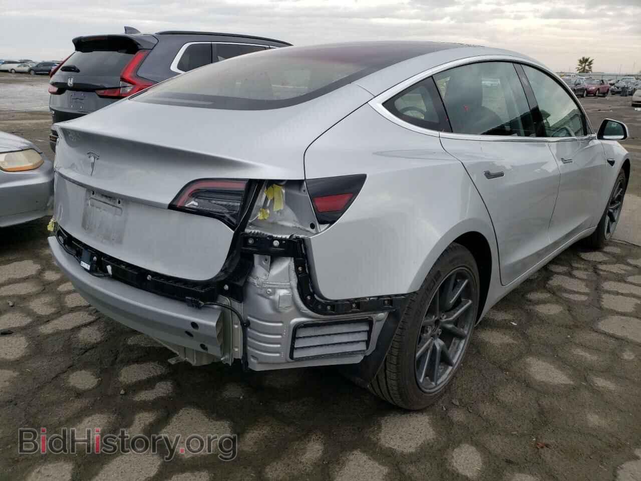 2018 TESLA MODEL 3 - VIN: 5YJ3E1EA7JF011649 - Photo 2