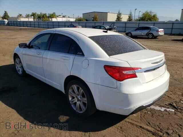 2013 CHRYSLER 200 - VIN: 1C3CCBAB4DN647837 - Photo 3