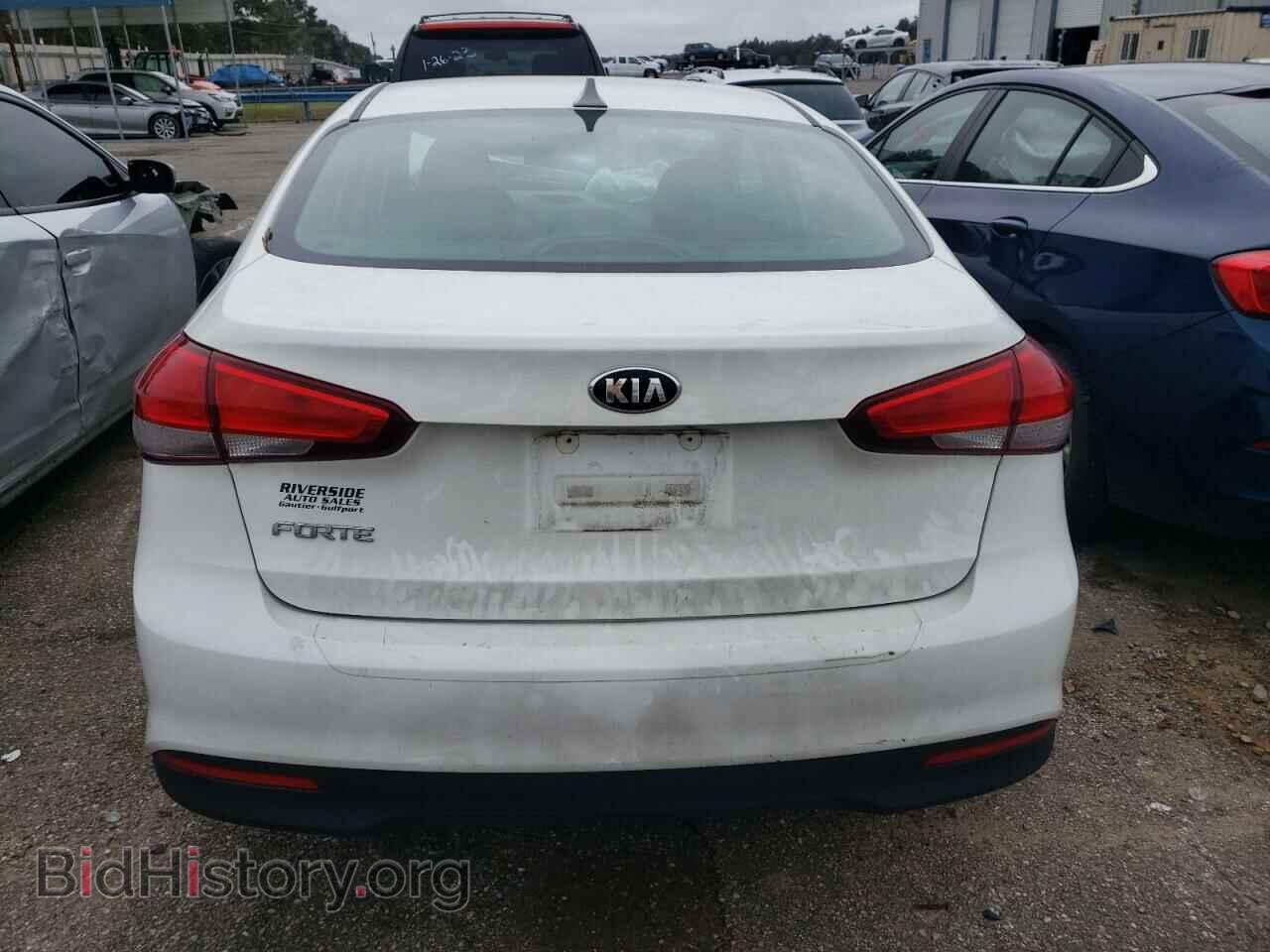 2017 KIA FORTE - VIN: 3KPFK4A79HE110362 - Фото 6