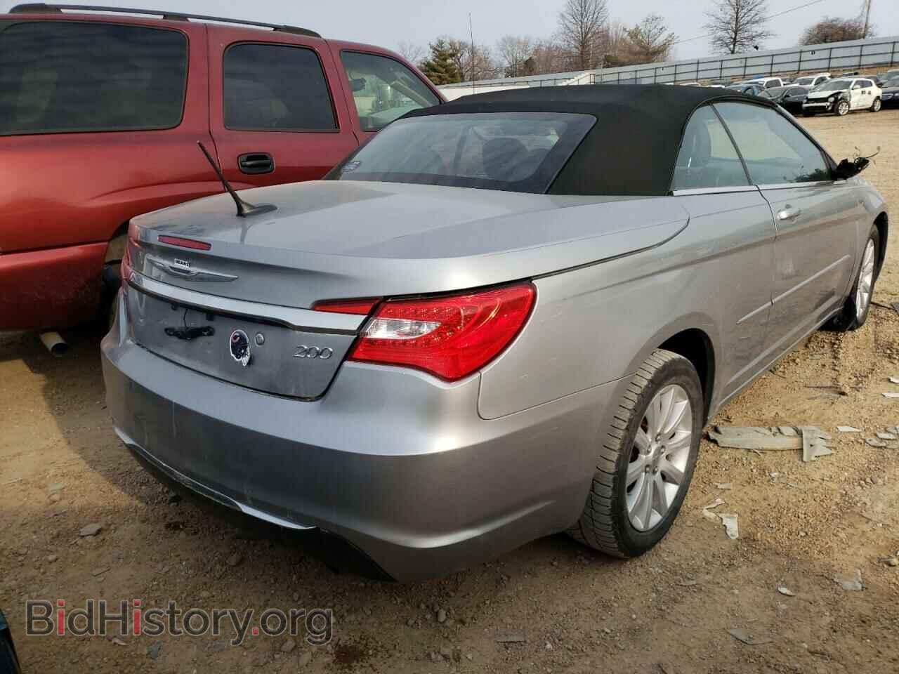 2013 CHRYSLER 200 - VIN: 1C3BCBEG7DN659479 - Фото 4