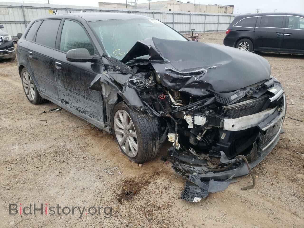 Photo WAUBEAFM9BA024379 - AUDI A3 2011
