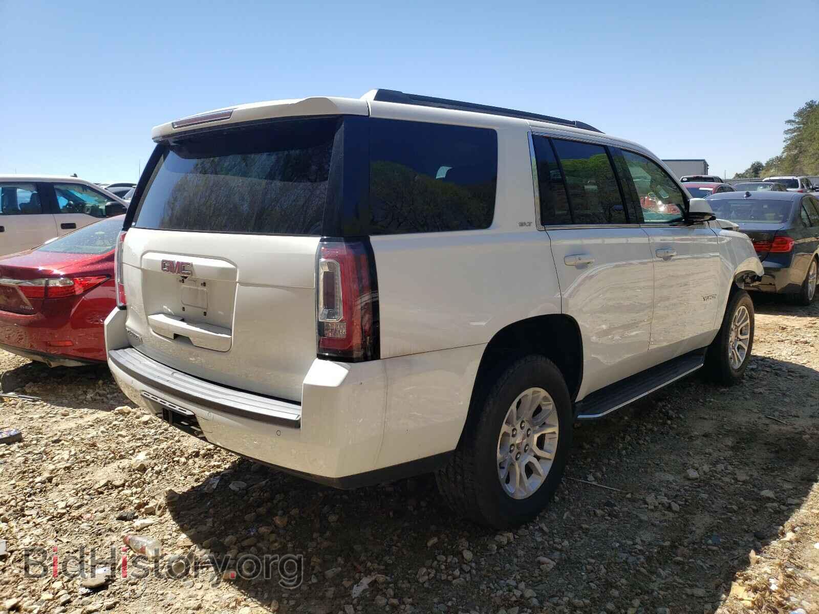 2017 GMC YUKON - VIN: 1GKS1BKC5HR147631 - Фото 4