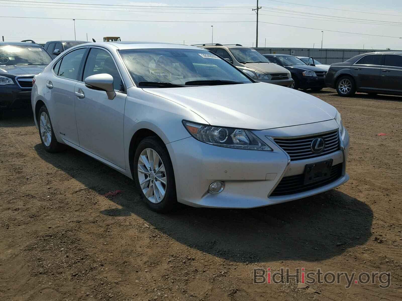 Фотография JTHBW1GG9D2032387 - LEXUS ES300 2013