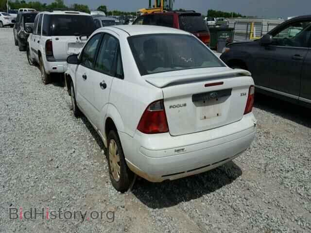 2005 FORD FOCUS - VIN: 1FAFP34N75W316549 - Фото 3